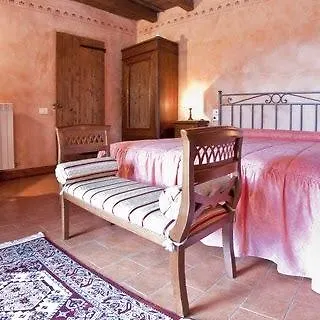 Podere Lamaccia *